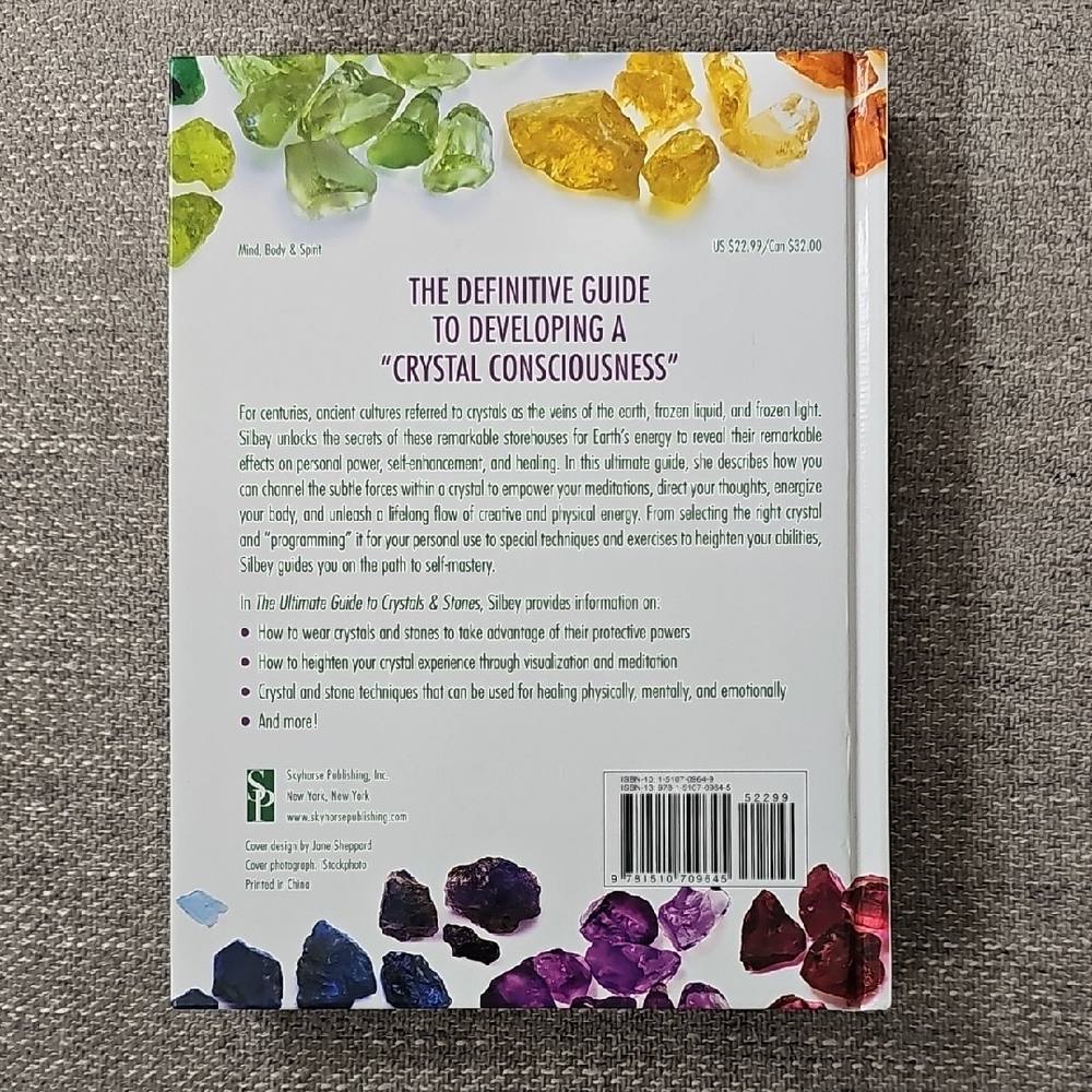 The Ultimate Guide to Crystals & Stones Book - Picture 2 of 2